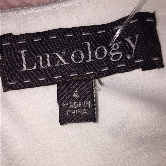 All white loosely fitted dress - Picture 4 of 4